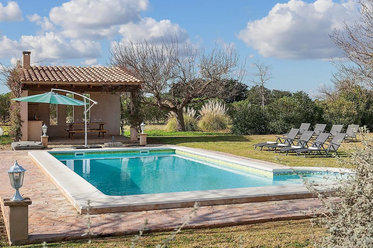 Chalet Fincas Mallorca Family House With Pool 8Pax Campos